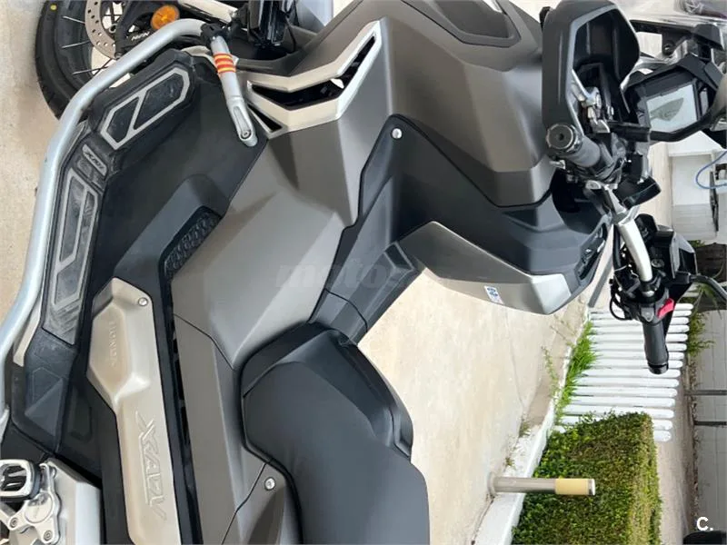 Honda X-ADV – Vista 2