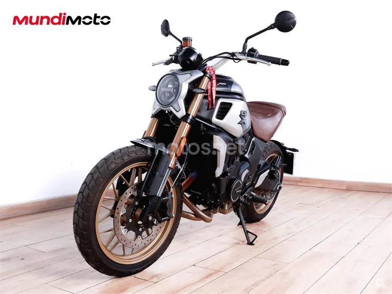 CFMOTO 700CL-X Heritage – Vista 7
