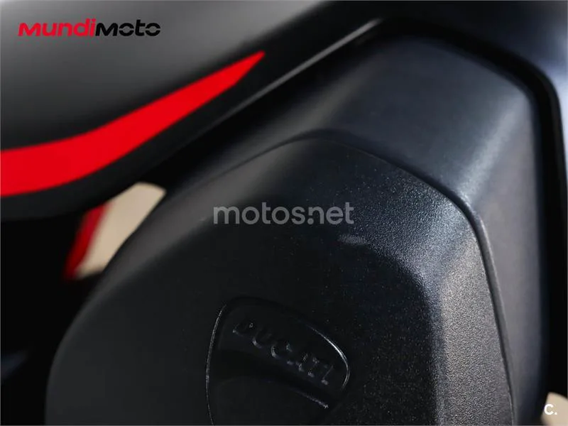 Ducati Panigale V4 – Vista 38