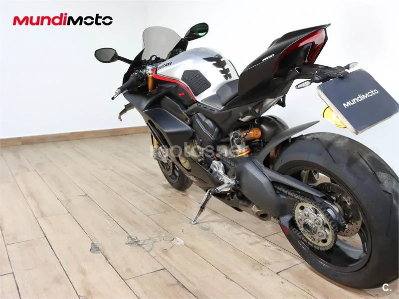 Ducati Panigale V4 – Vista 8
