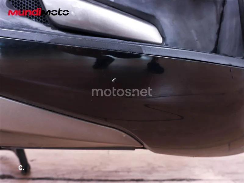 Kymco K-XCT 125i – Vista 19