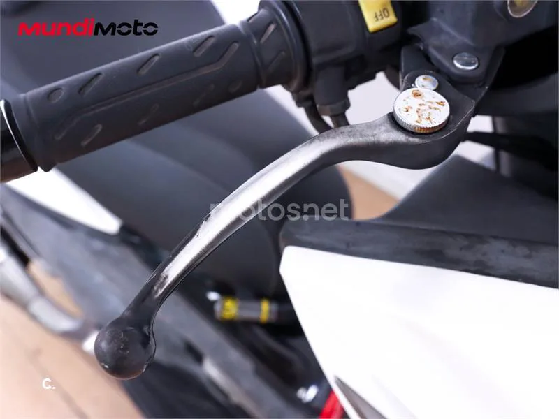 Kymco K-XCT 125i – Vista 28