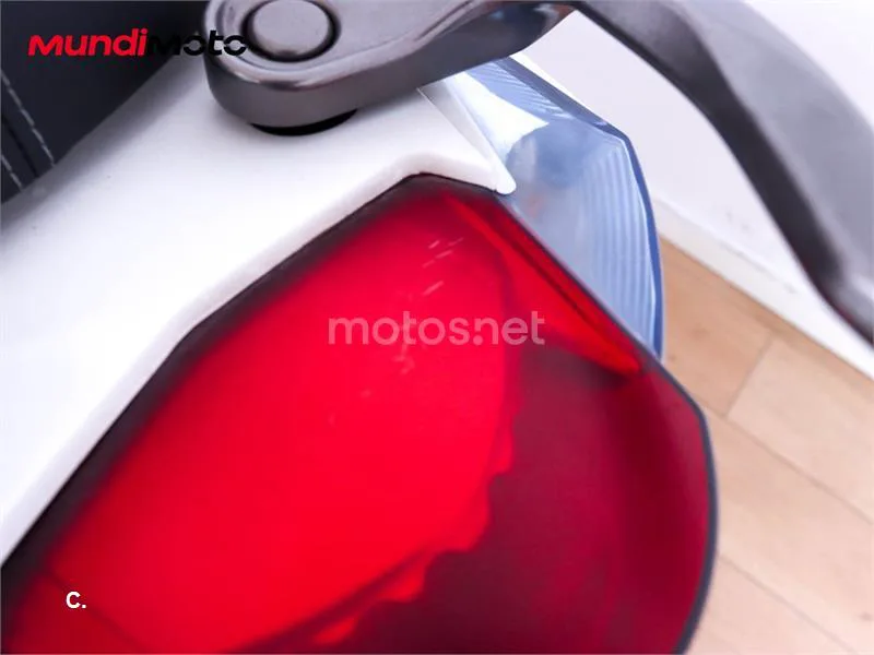 Kymco K-XCT 125i – Vista 39