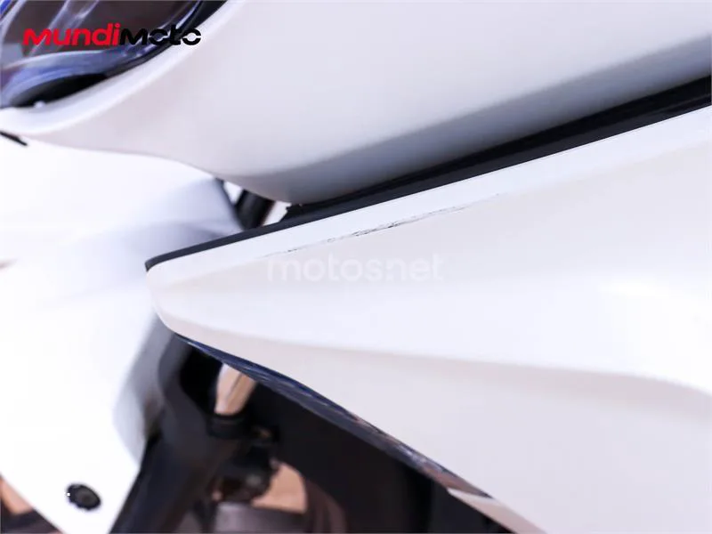 Kymco K-XCT 125i – Vista 55