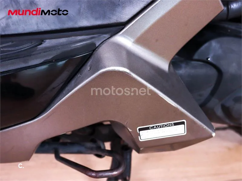 Kymco K-XCT 125i – Vista 59