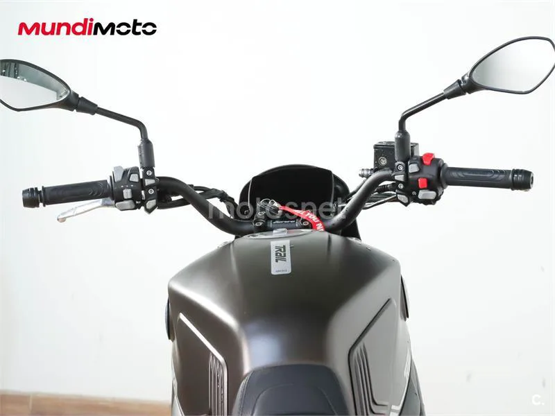 Benelli Leoncino 800 – Vista 11