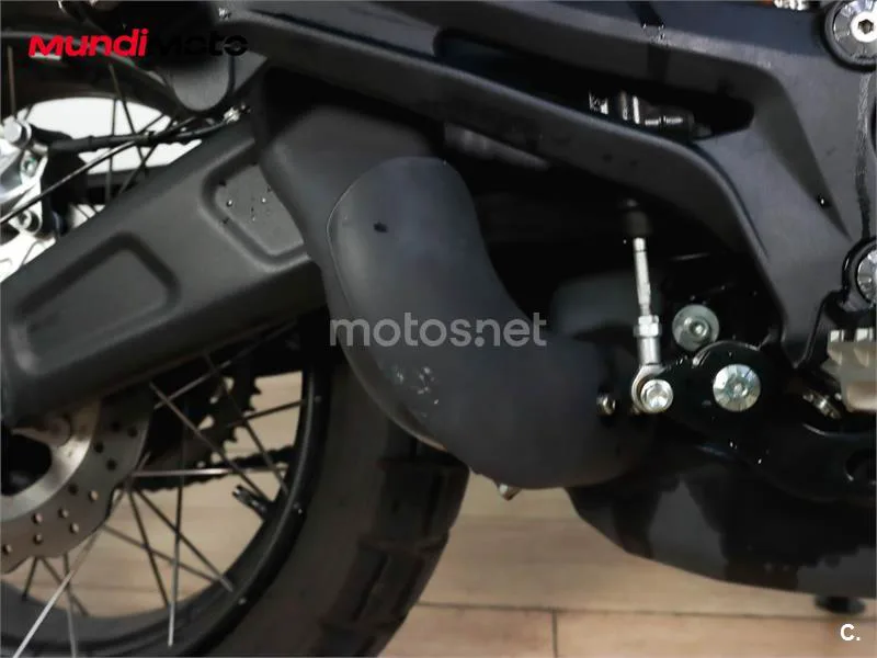 Benelli Leoncino 800 – Vista 15