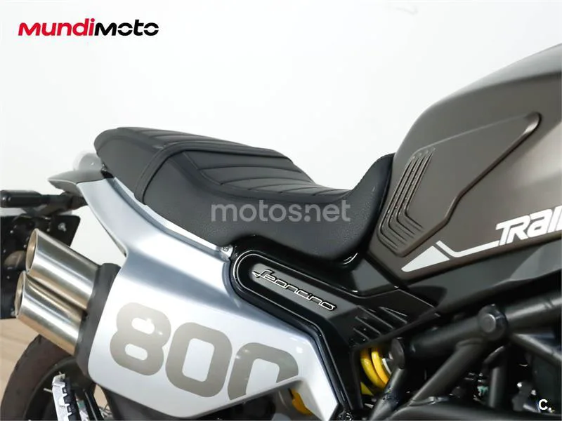 Benelli Leoncino 800 – Vista 23