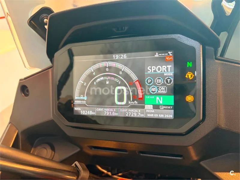 Honda XL 750 Transalp – Vista 4