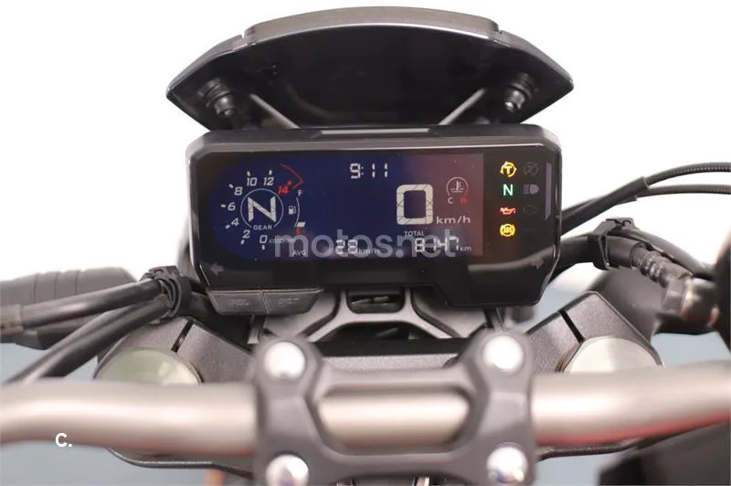 Honda CB 650 R – Vista 5