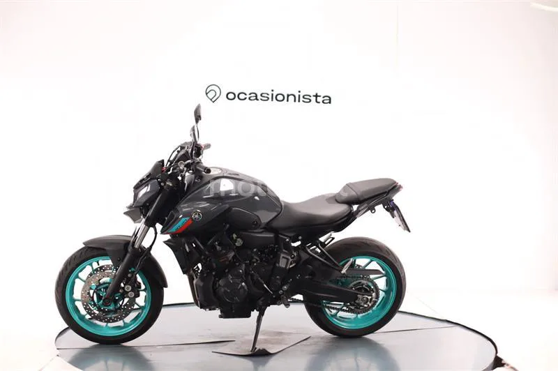 Yamaha MT-07 – Vista 4