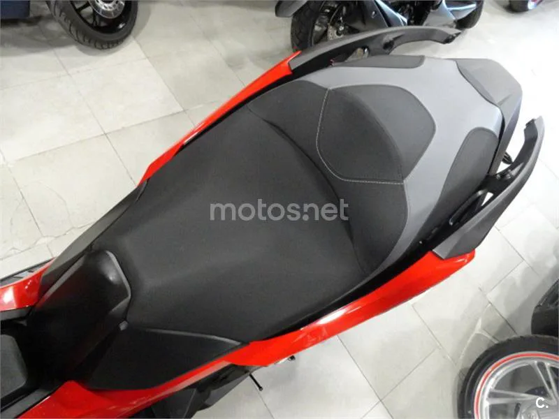 Honda ADV 350 – Vista 8