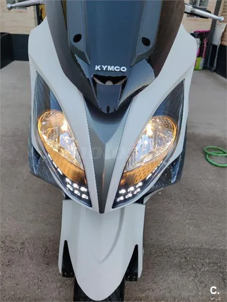 Kymco Xciting 400 – Vista 5