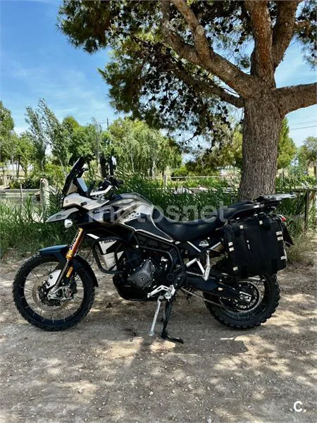 Triumph Tiger 900 – Vista 4