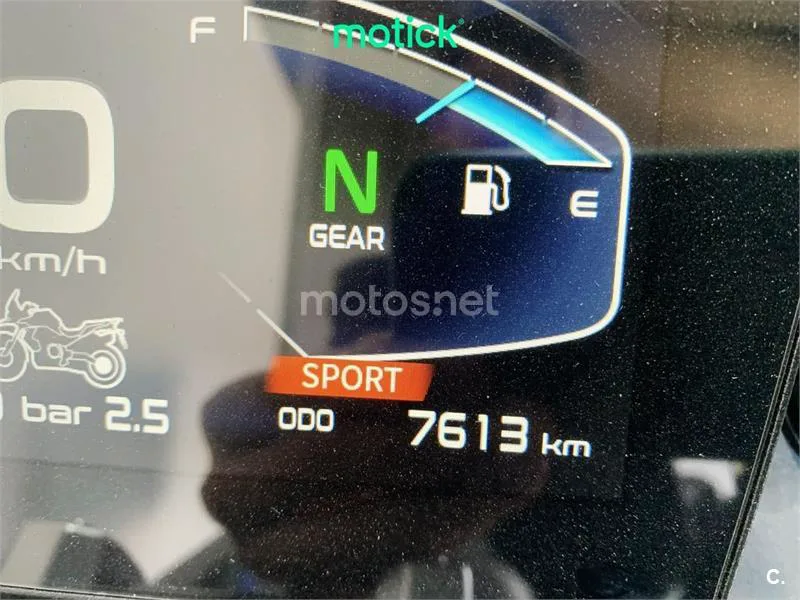 Voge 900 DSX – Vista 4
