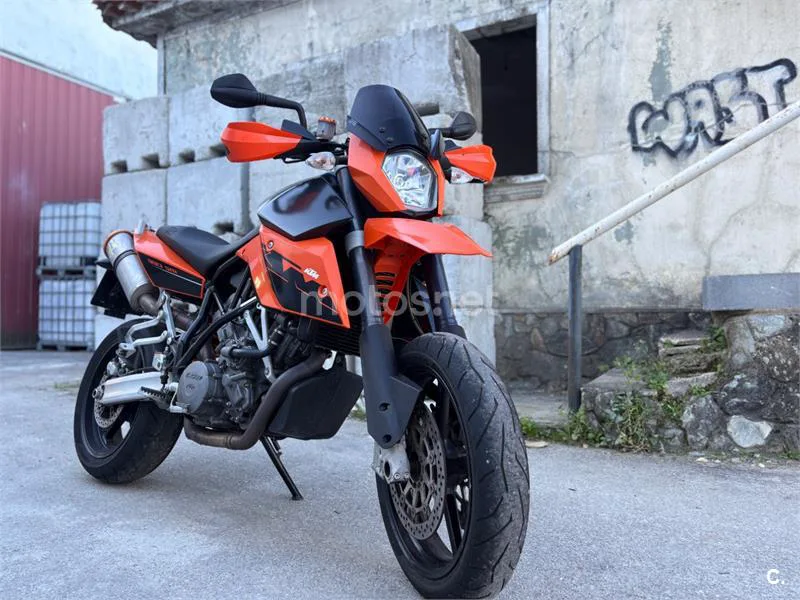 KTM 990 SM – Vista 6