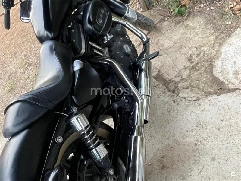 Harley-Davidson Sportster Iron 883 – Vista 8