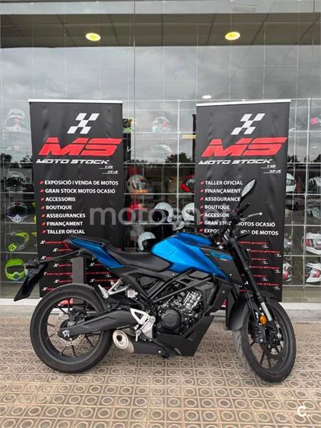 Honda CB 125 R – Vista 5