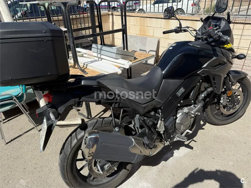 Suzuki V-Strom 650 5900 € 2023 Alicante - 1