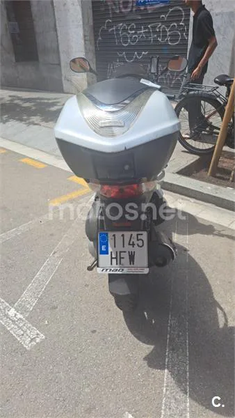 Honda SH 125i – Vista 3