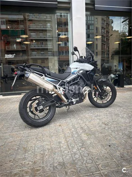 Triumph Tiger 900 – Vista 3