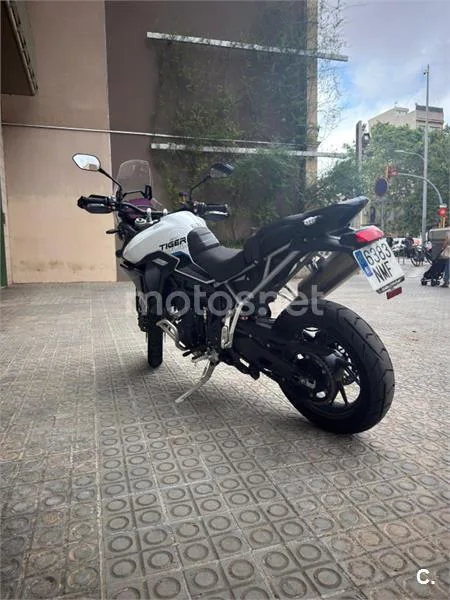 Triumph Tiger 900 – Vista 8