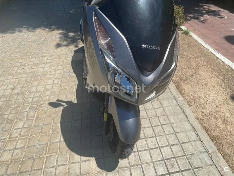 Honda NSS 300 Forza – Vista 9
