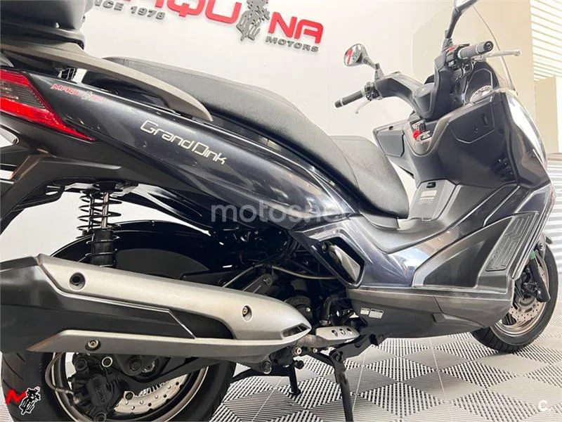 Kymco Super Dink 350 – Vista 5