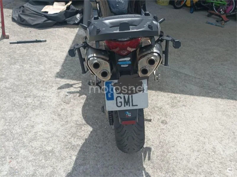 Honda VFR 800 – Vista 5