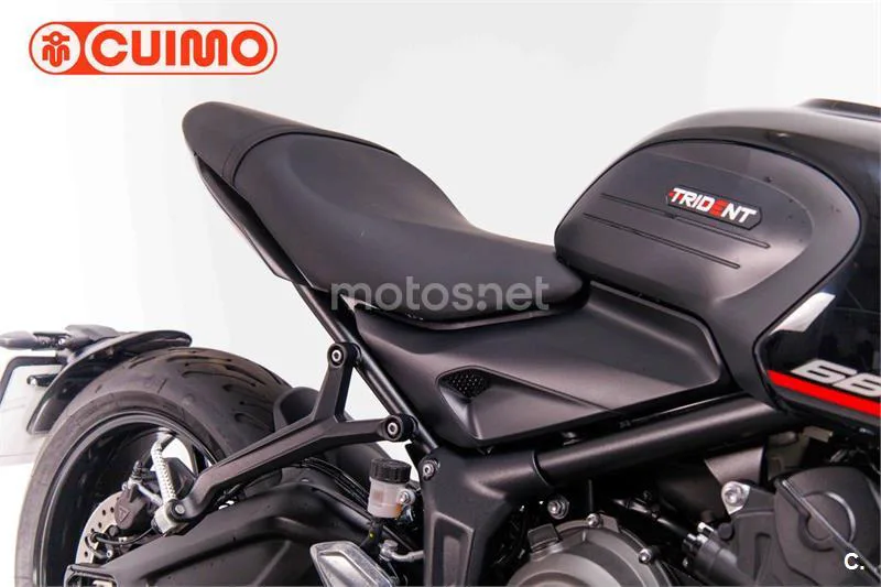 Triumph Trident 660 – Vista 12