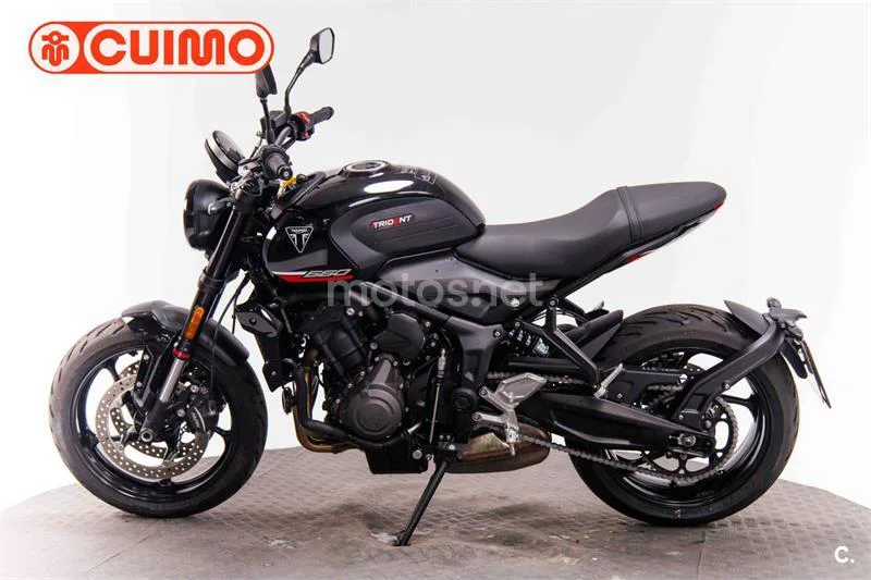 Triumph Trident 660 – Vista 8