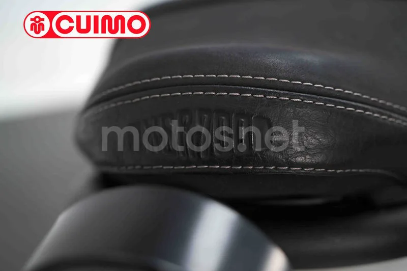 Yamaha XSR 700 – Vista 18