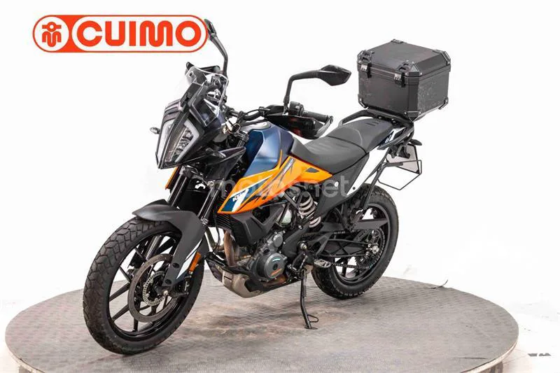 KTM 390 – Vista 20