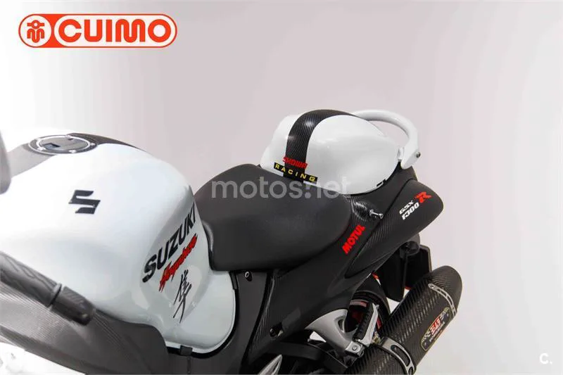 Suzuki Hayabusa – Vista 22