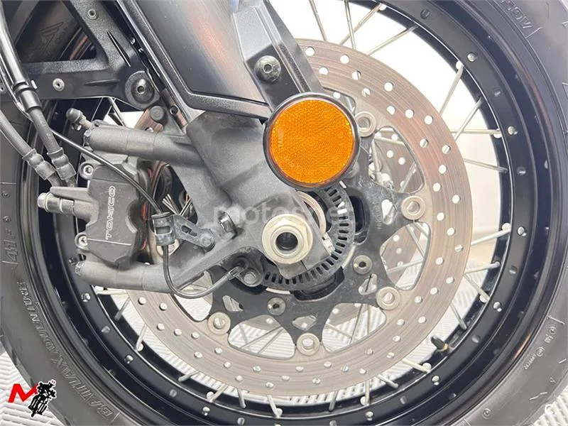 Suzuki V-Strom 1050 – Vista 6