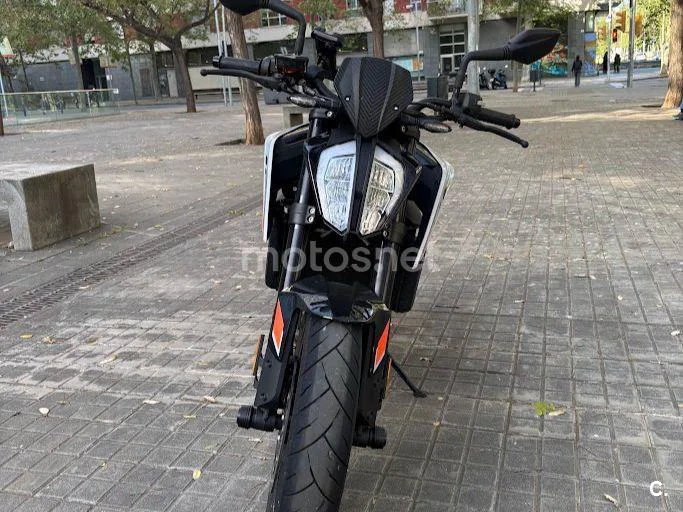 KTM 790 – Vista 3