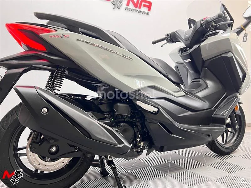 Honda Forza 350 – Vista 5