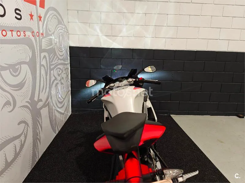 Aprilia RS 125 – Vista 12