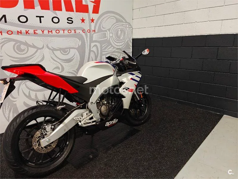 Aprilia RS 125 – Vista 3
