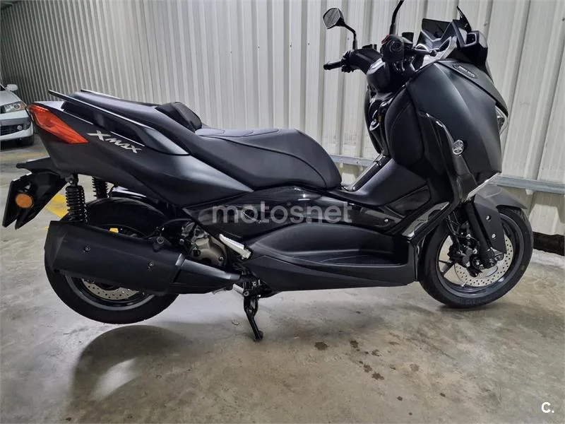 Yamaha XMAX 300 – Vista 3