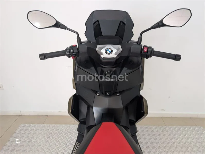 BMW C 400 X – Vista 13
