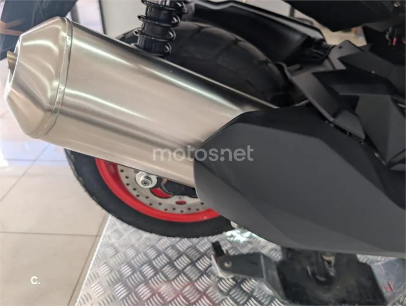 BMW C 400 X – Vista 24