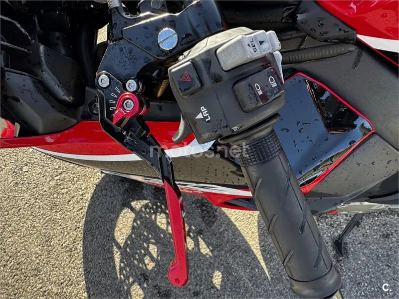 Honda CBR 1000 RR Fireblade – Vista 3