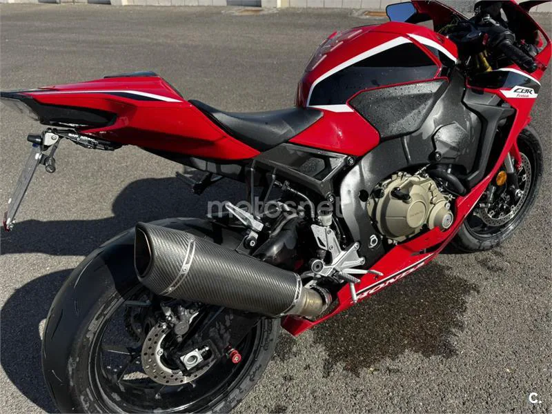 Honda CBR 1000 RR Fireblade – Vista 4