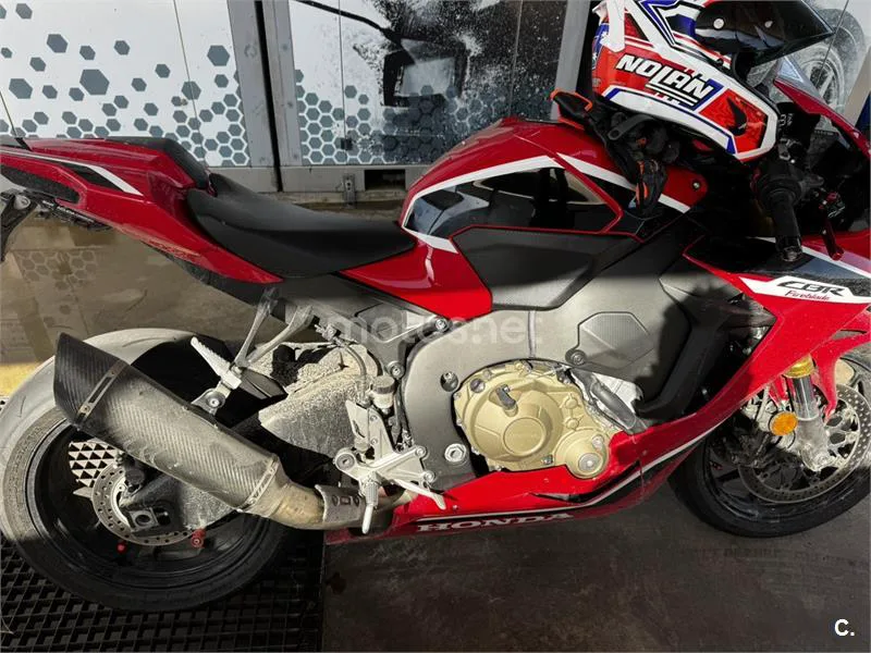 Honda CBR 1000 RR Fireblade – Vista 9