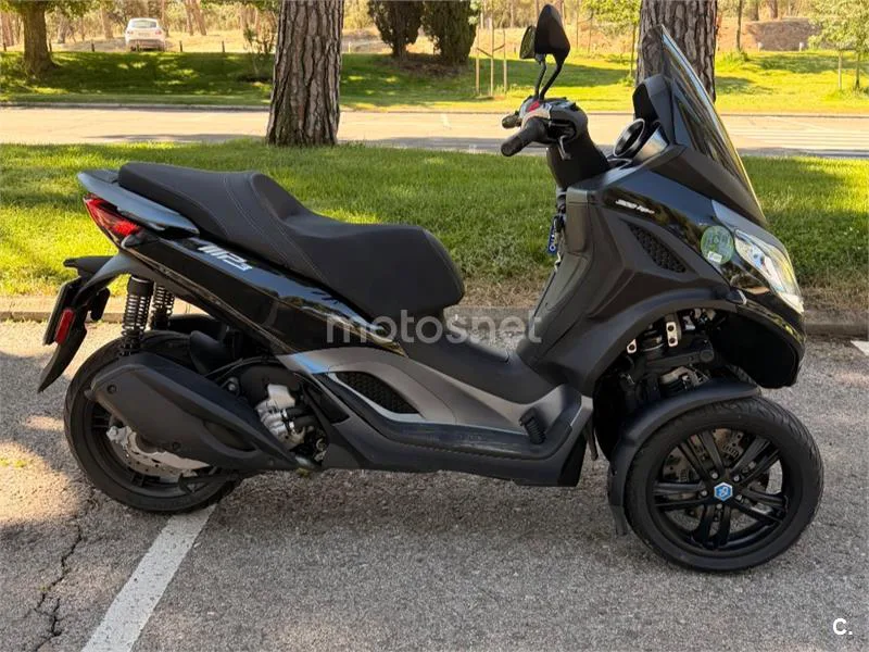 Piaggio MP3 – Vista 4