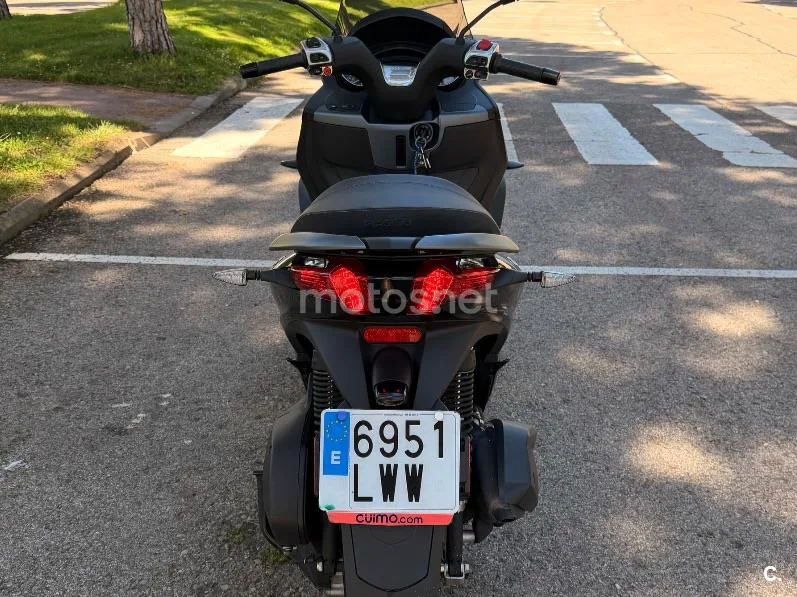 Piaggio MP3 – Vista 5