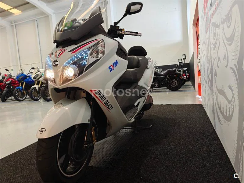 SYM Maxsym 400 – Vista 6