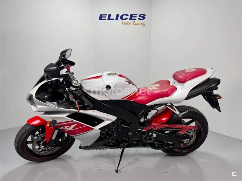 Yamaha R1 – Vista 3