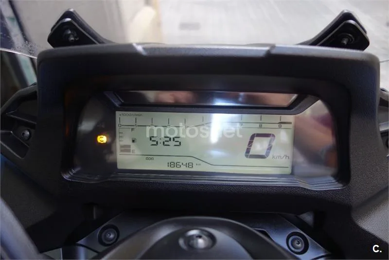 Yamaha Tricity – Vista 11